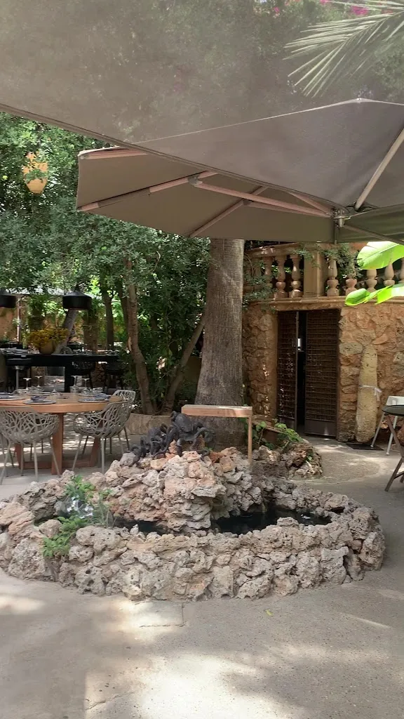 LIVINGDREAMS Restaurant 19 Mallorca_Santa María del Camí_slider_image_2