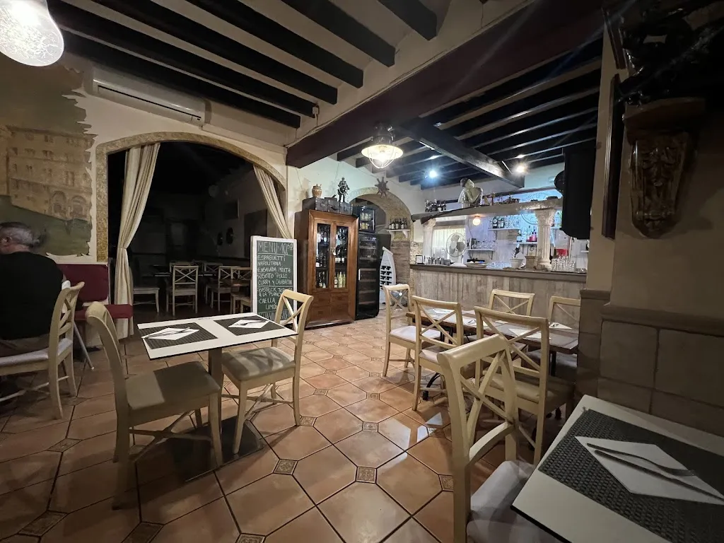 Fellini restaurant in Santa María del Camí