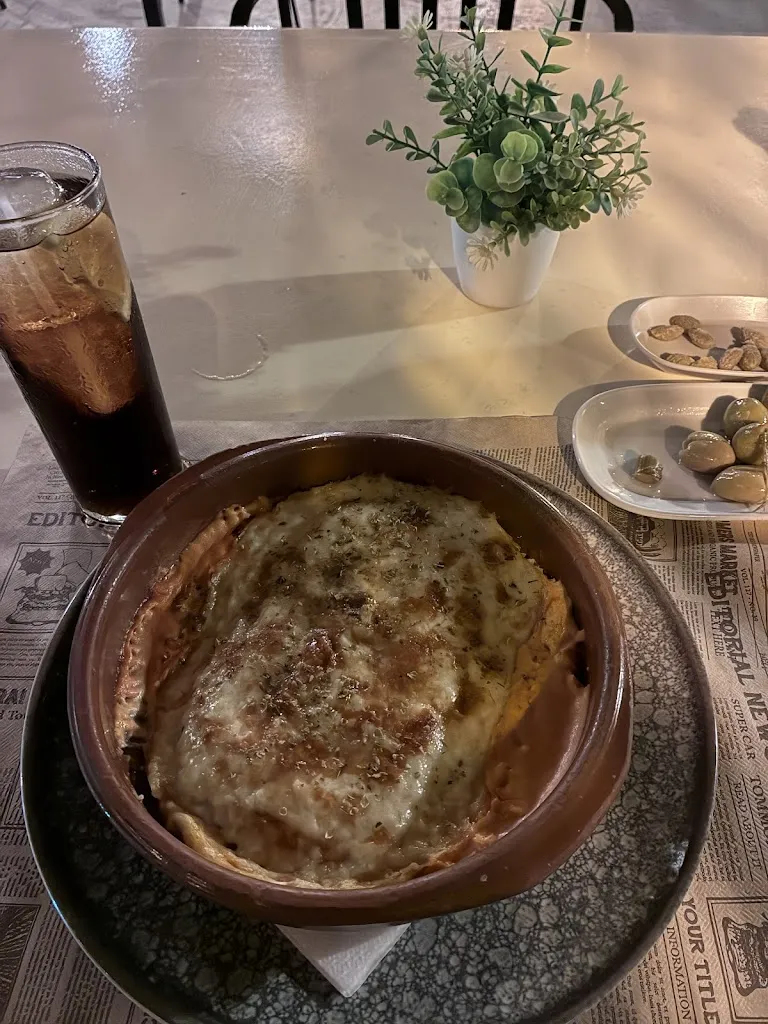 M- T-_Ca'n Barry_Santa María del Camí_review