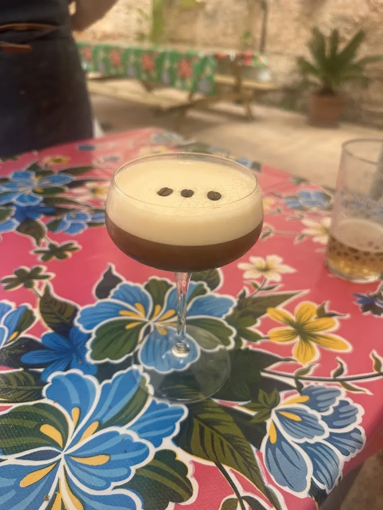 Celia Baviera_The Border_Santa María del Camí_review