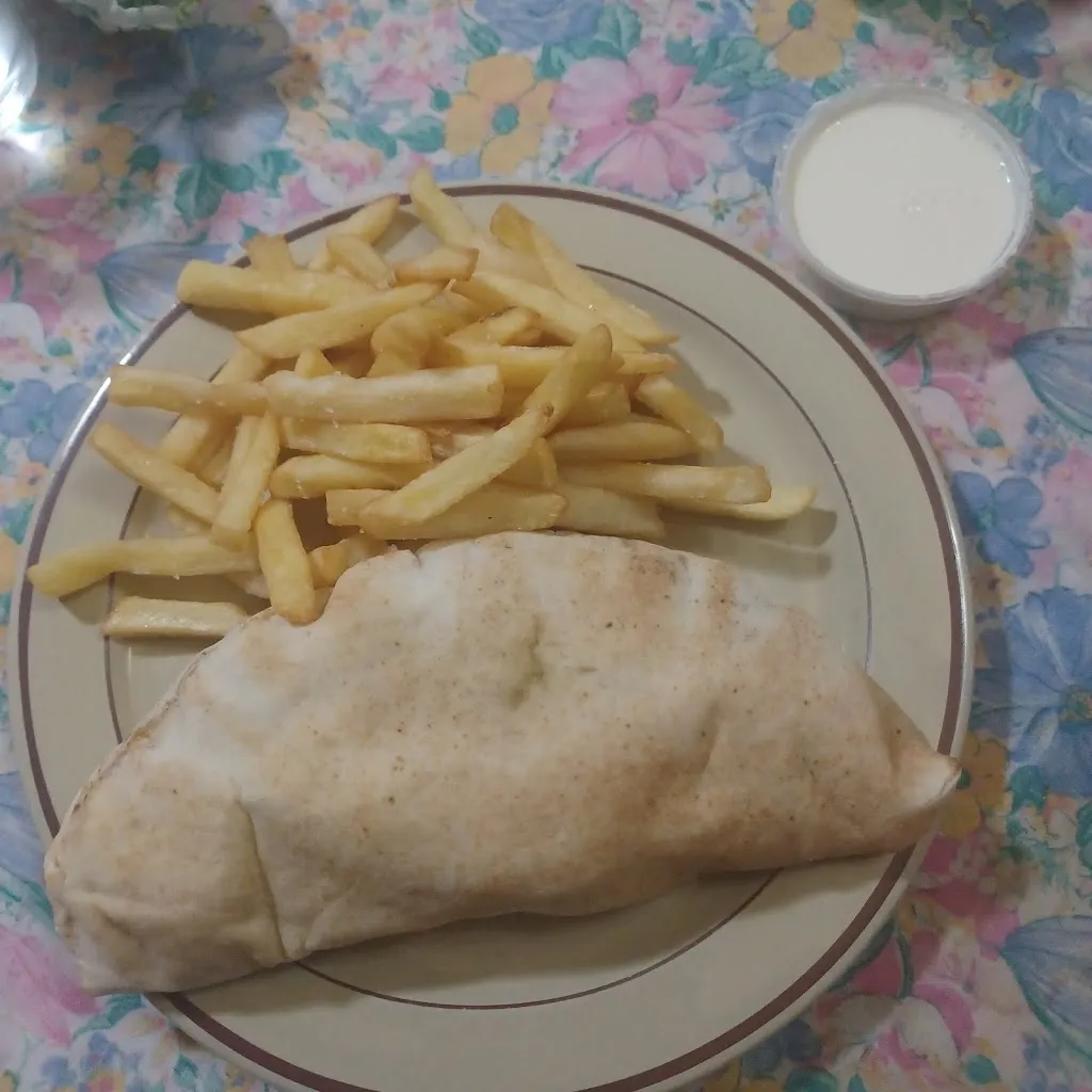 Bartolome Serra Matas_sabroso kebab_Santa María del Camí_review