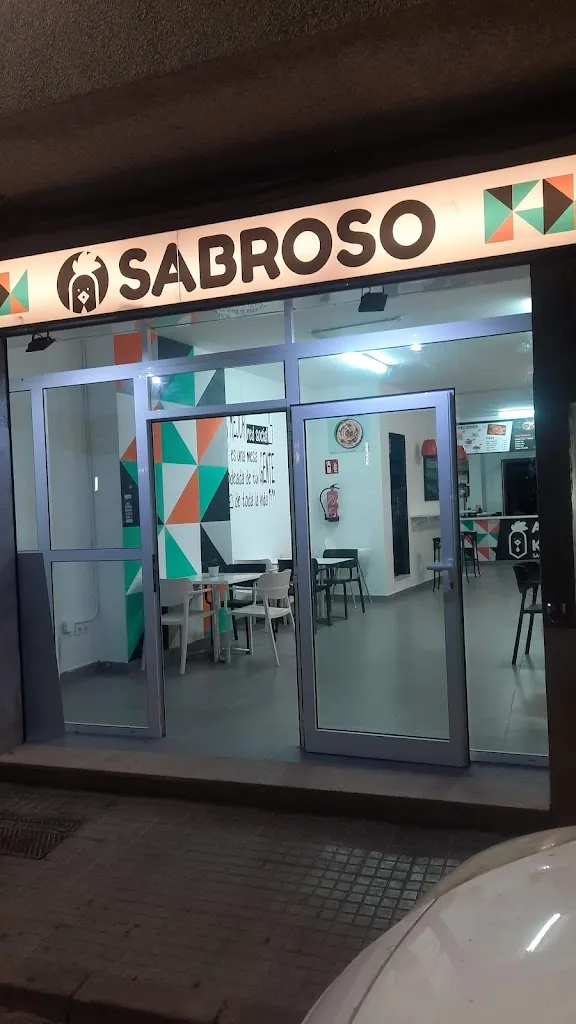 sabroso kebab restaurant in Santa María del Camí