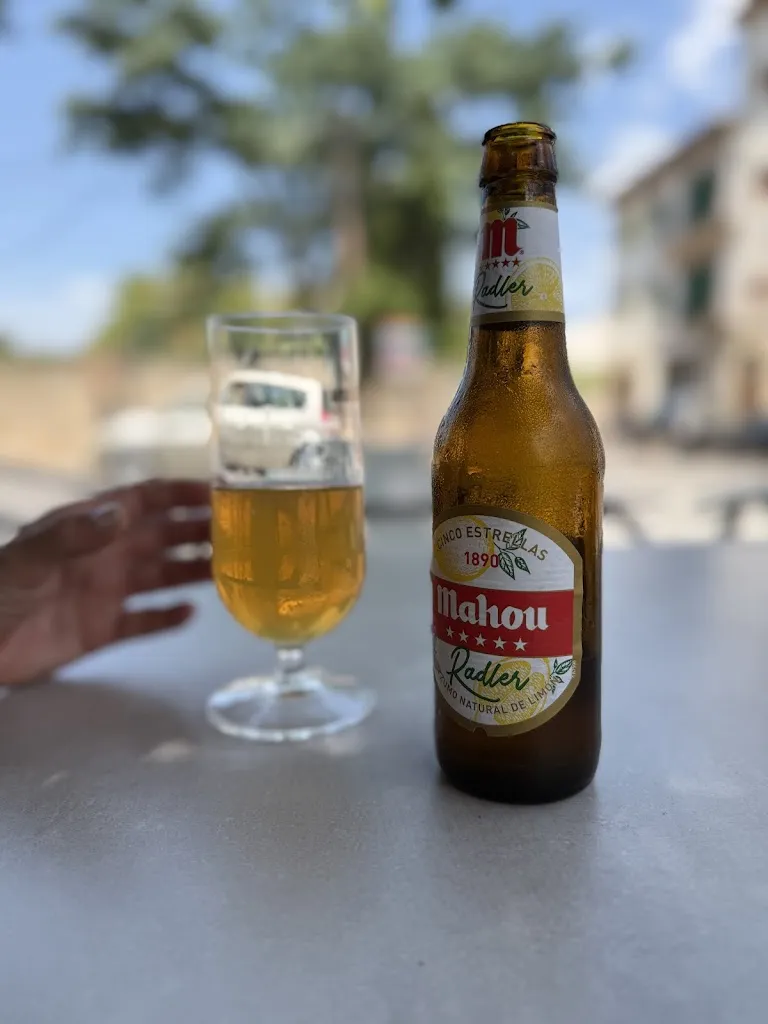 Sabina Jahn_Dit i fet_Santa María del Camí_review