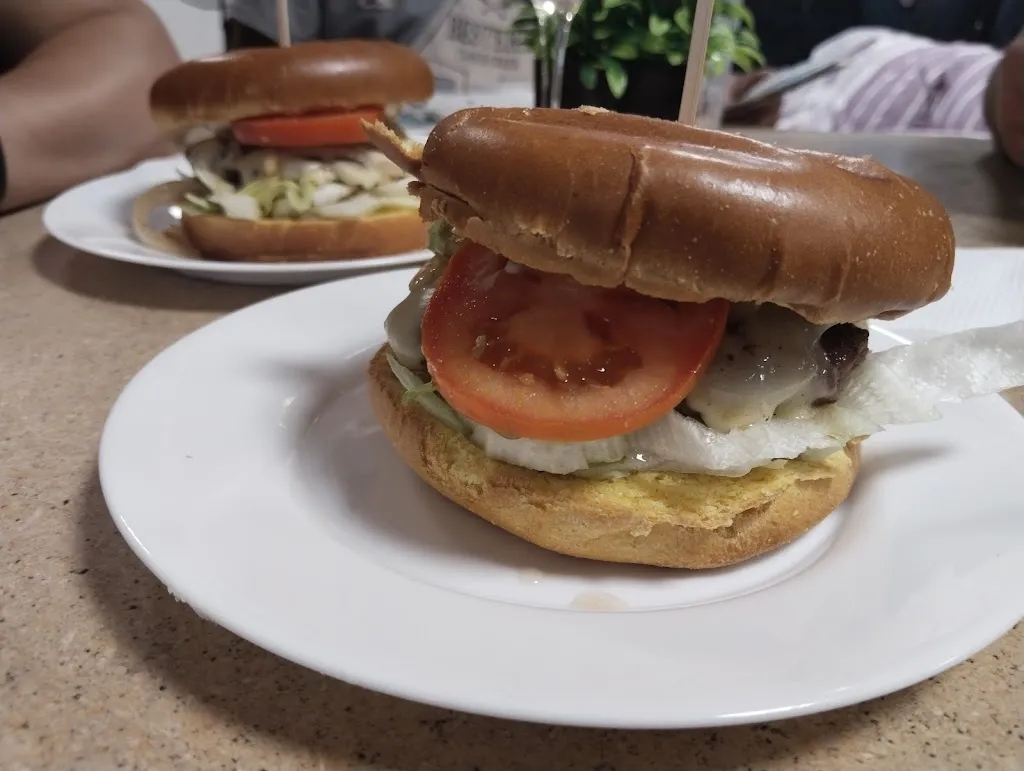 La Parrillita_Santa María del Camí_slider_image_2