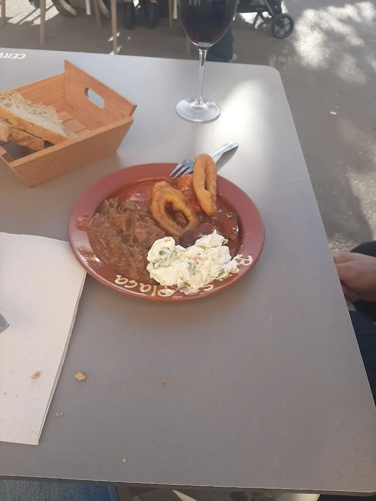 Yolanda Moya Garcia_Bar Sa Plaça Santa Maria_Santa María del Camí_review