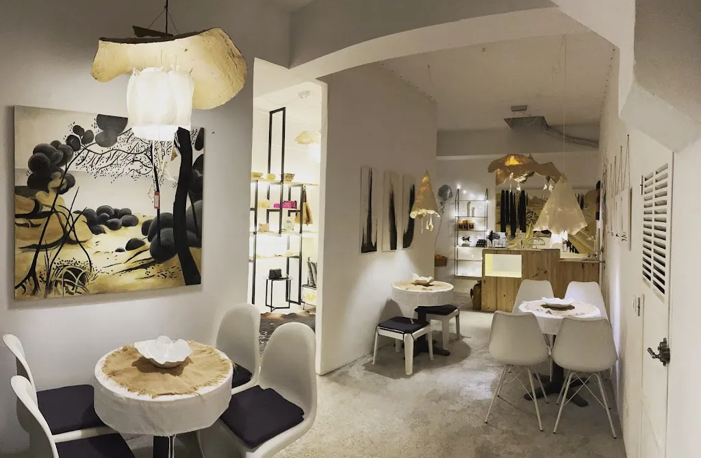 Senseless | Café & Art Gallery restaurant in Sencelles