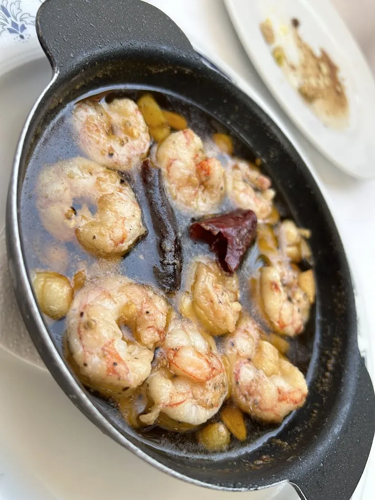 Bee Harvey_Pyrenees_Sant Josep de sa Talaia_review