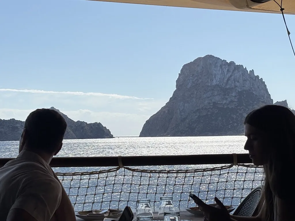 Maarten Wolters_Es Boldado_Sant Josep de sa Talaia_review