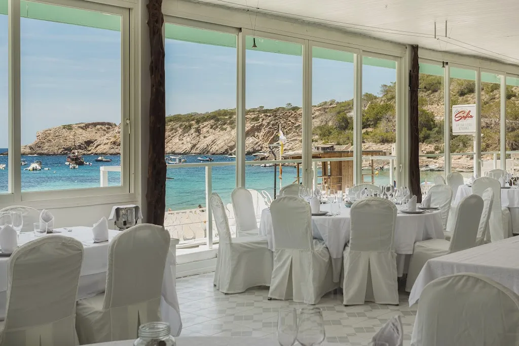 Restaurant Beach Coktail-bar Cana Sofia fresh Seafood Restaurant ristorante a Sant Josep de sa Talaia