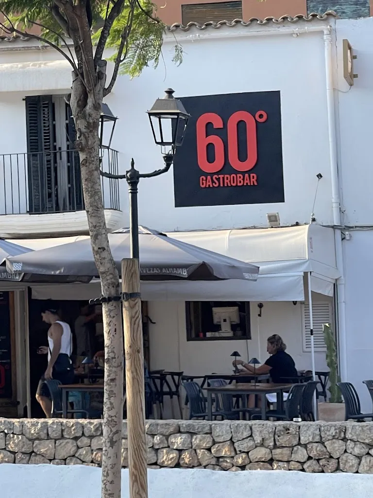 60 Grados Gastrobar restaurante ristorante a Sant Josep de sa Talaia