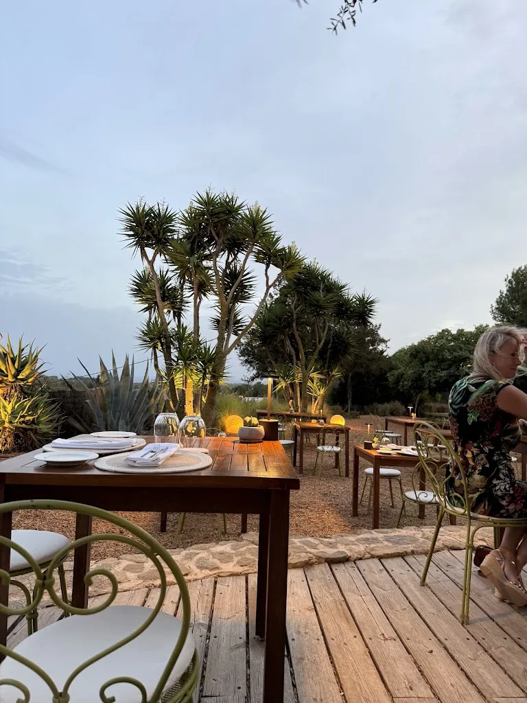 Peter Hurst_Ca'N Domingo De Can Botja_Sant Josep de sa Talaia_review