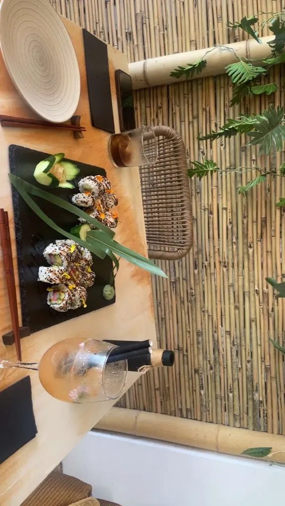 Adam Plowman_Ñam Ñam_Sant Josep de sa Talaia_review