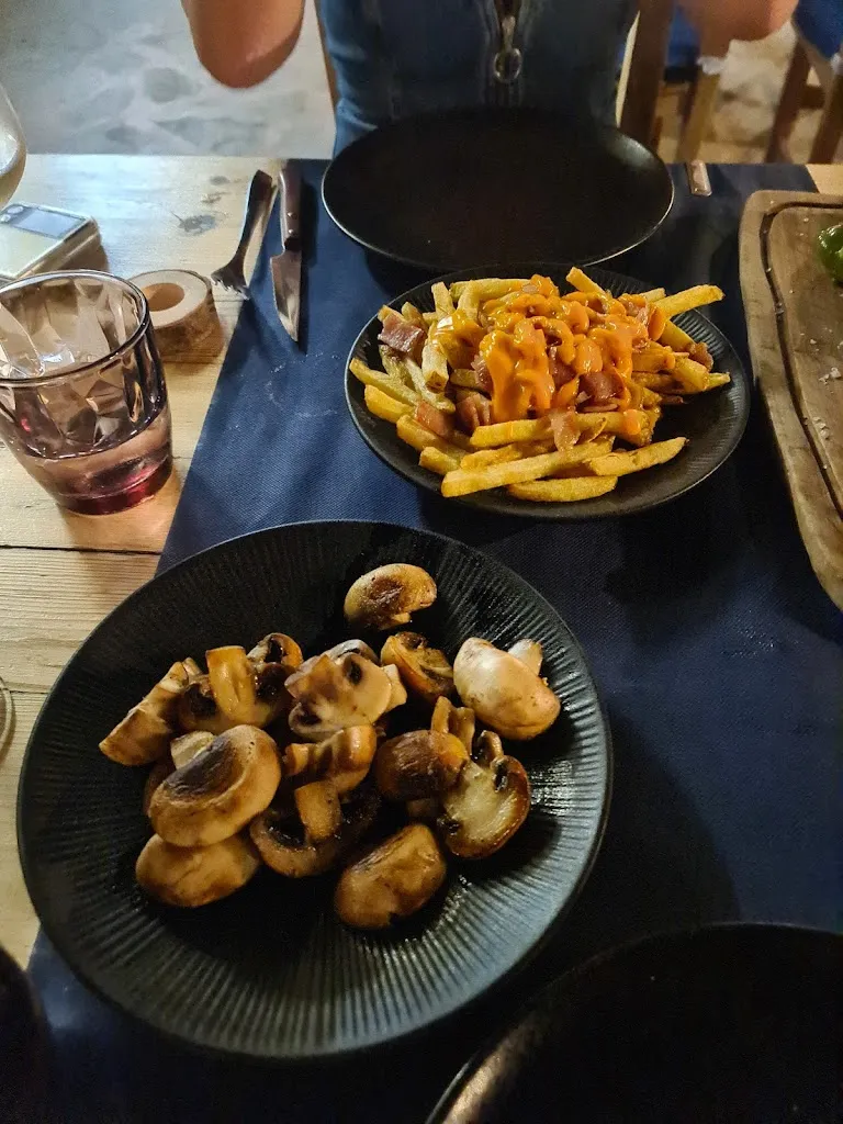 Simon Jackson_Rostidor el Gaucho Eivissa_Sant Josep de sa Talaia_review