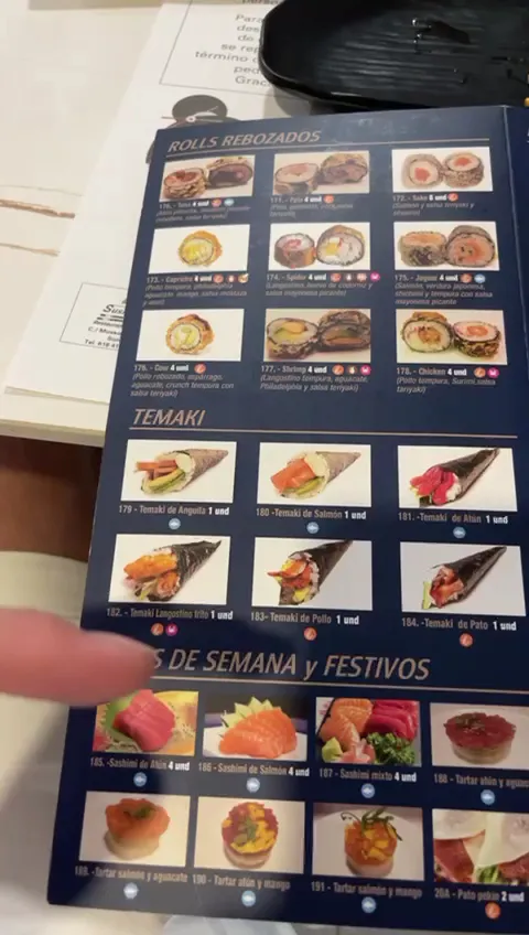 Daphne Smits_Restaurante SushiStar_Son Ferrer_review