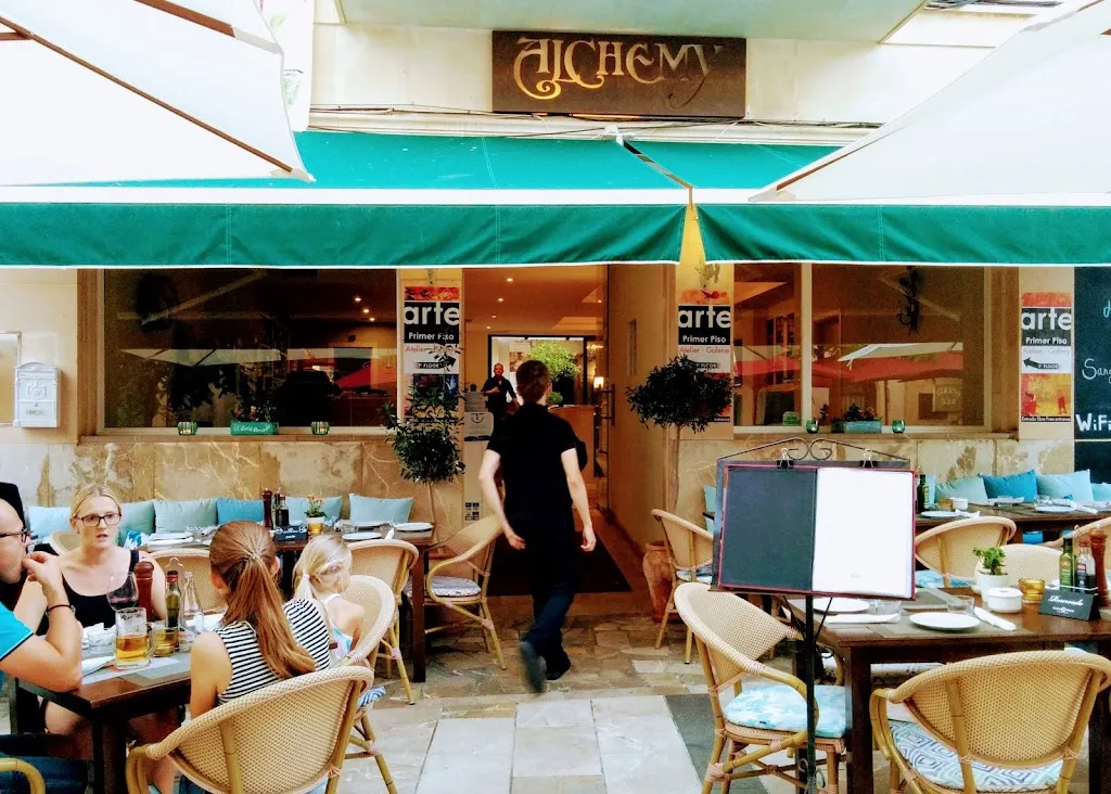 Alchemy Restaurante restaurant in Santanyí