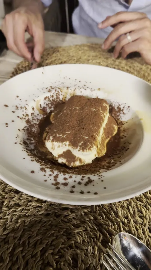 Yessenia Alyousef_EAST26 Restaurant_Santanyí_review