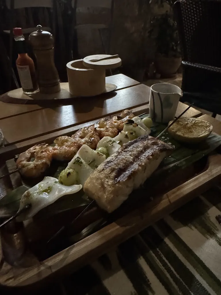 Mahadji Bahi_EAST26 Restaurant_Santanyí_review