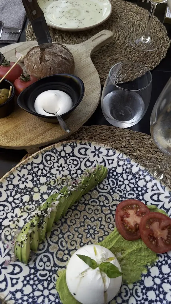 EAST26 Restaurant_Santanyí_slider_image_2