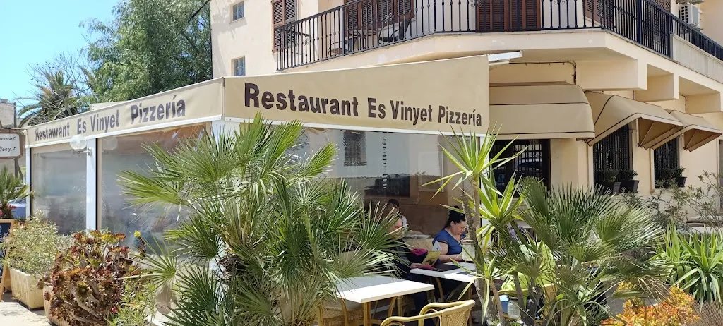 Restaurant Es Vinyet_Santanyí_slider_image_1