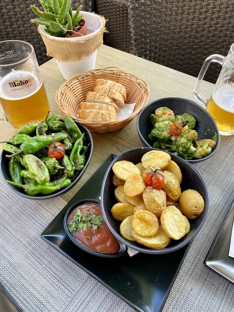 Anislav Atanasov_Brasserie Flor Santanyi_Santanyí_recensione