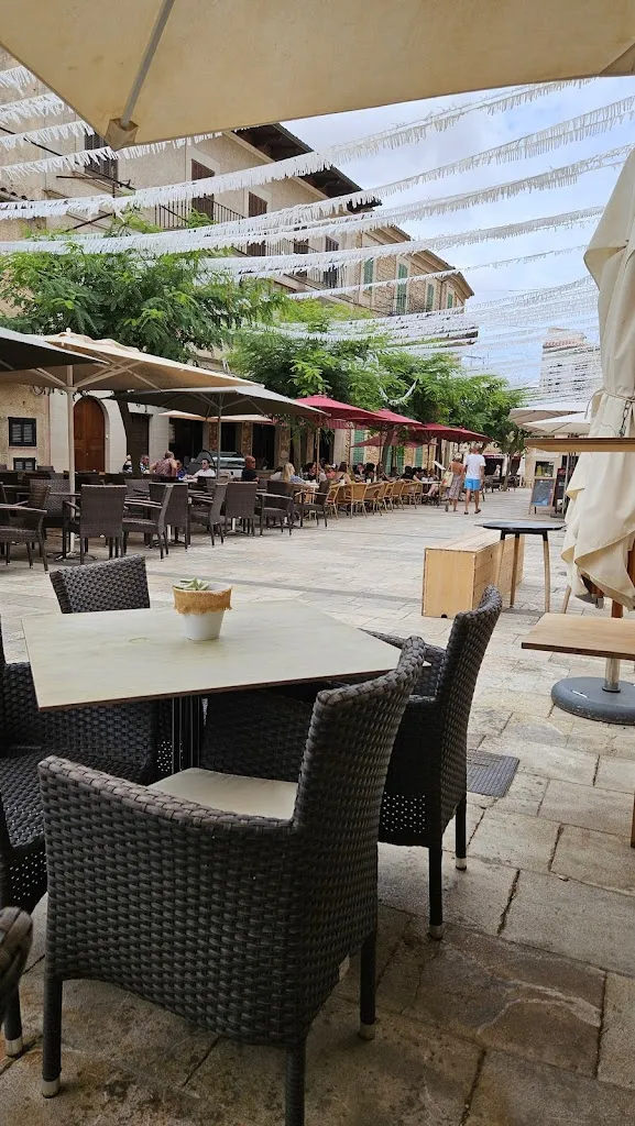 Brasserie Flor Santanyi restaurant in Santanyí