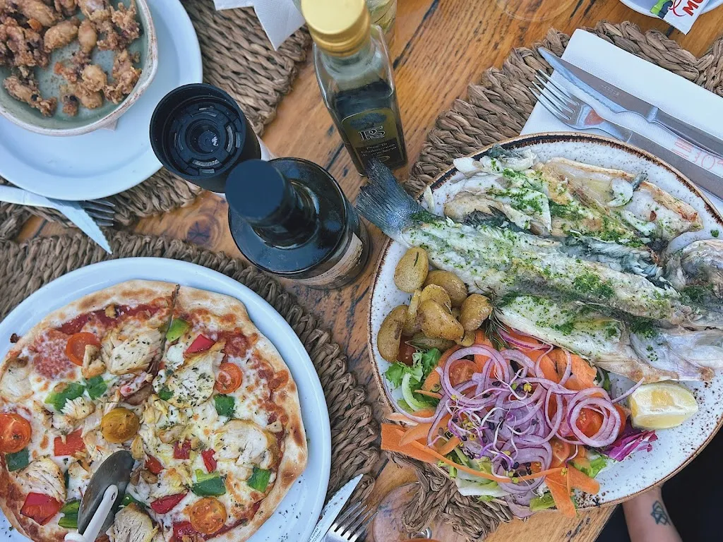 Chloe Clifford_Restaurante s'Ona Beach Cala Santanyí_Santanyí_review