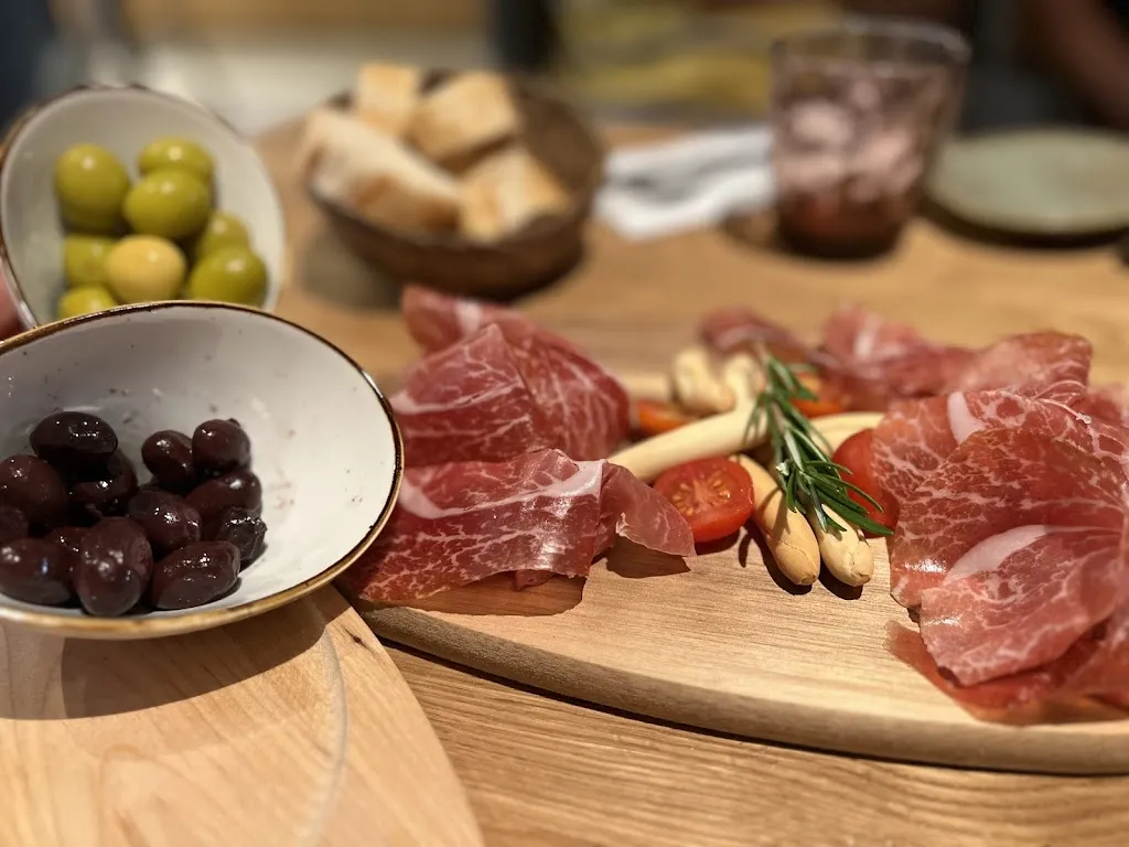 Restaurant Café Val_Santanyí_slider_image_3