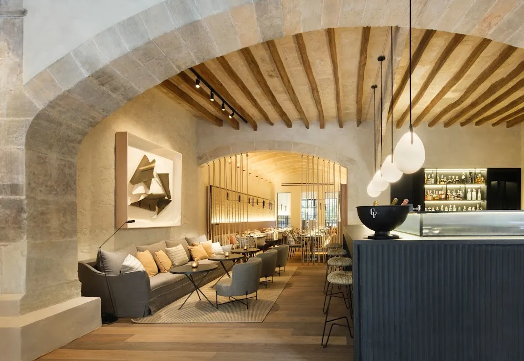 OCRE Restaurant & Bar - Can Ferrereta restaurant in Santanyí