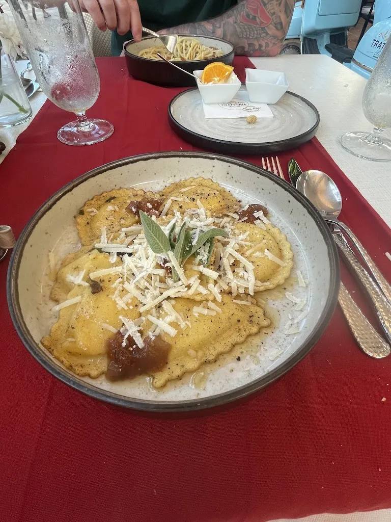 Emma Riley_BEL SIT, TRATTORIA & PIZZERIA_Santanyí_review