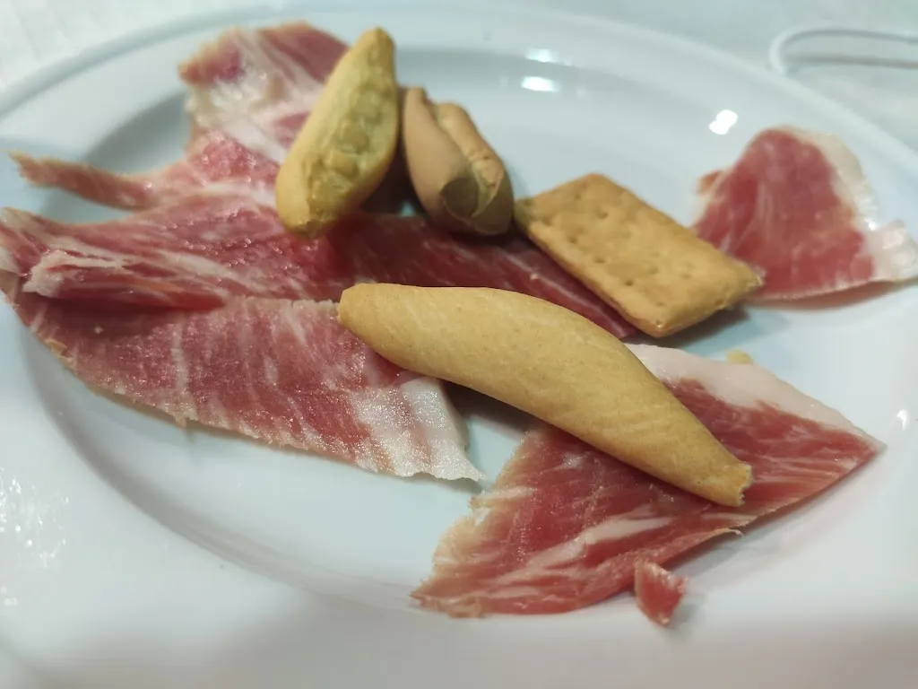 Juan Ortega Del Moral_Bar restaurante PANOCHO_Albanchez de Mágina_review