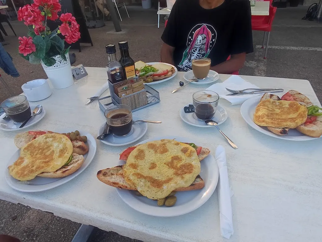 Izabela Baran_Restaurant Ca na Miquela de ses Teuleres_Vilafranca de Bonany_review