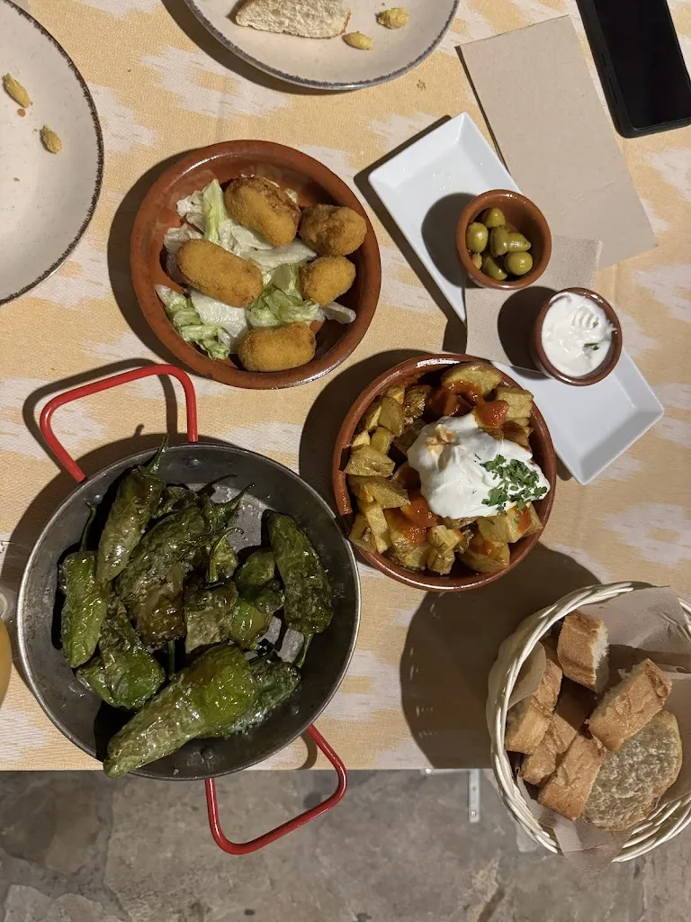 Sinem Merpez_La Cocina - Tapas restaurante y bar Sineu_Sineu_recensione