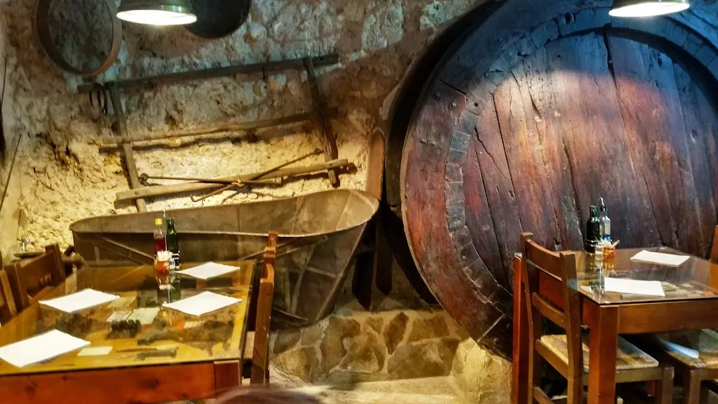 André Mohr_Antic Celler San Toreó_Sineu_review