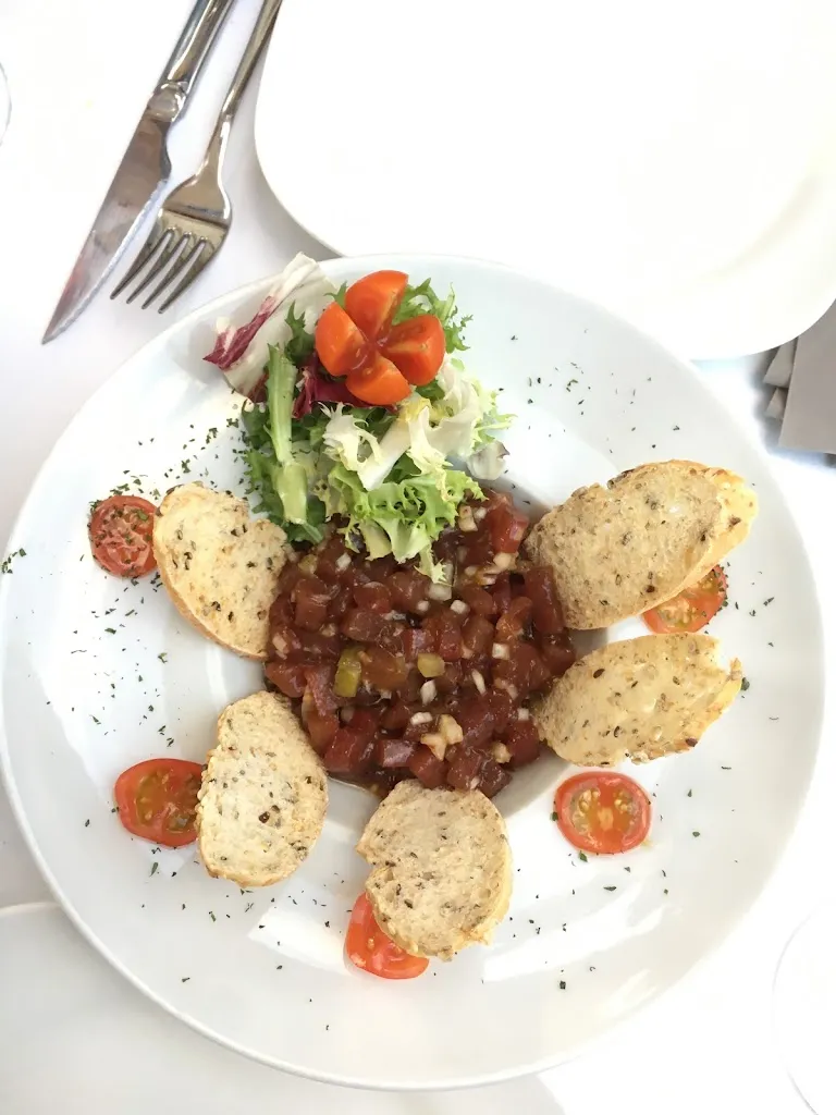 Sharnon Ang_Vi-és Restaurant Sineu_Sineu_review