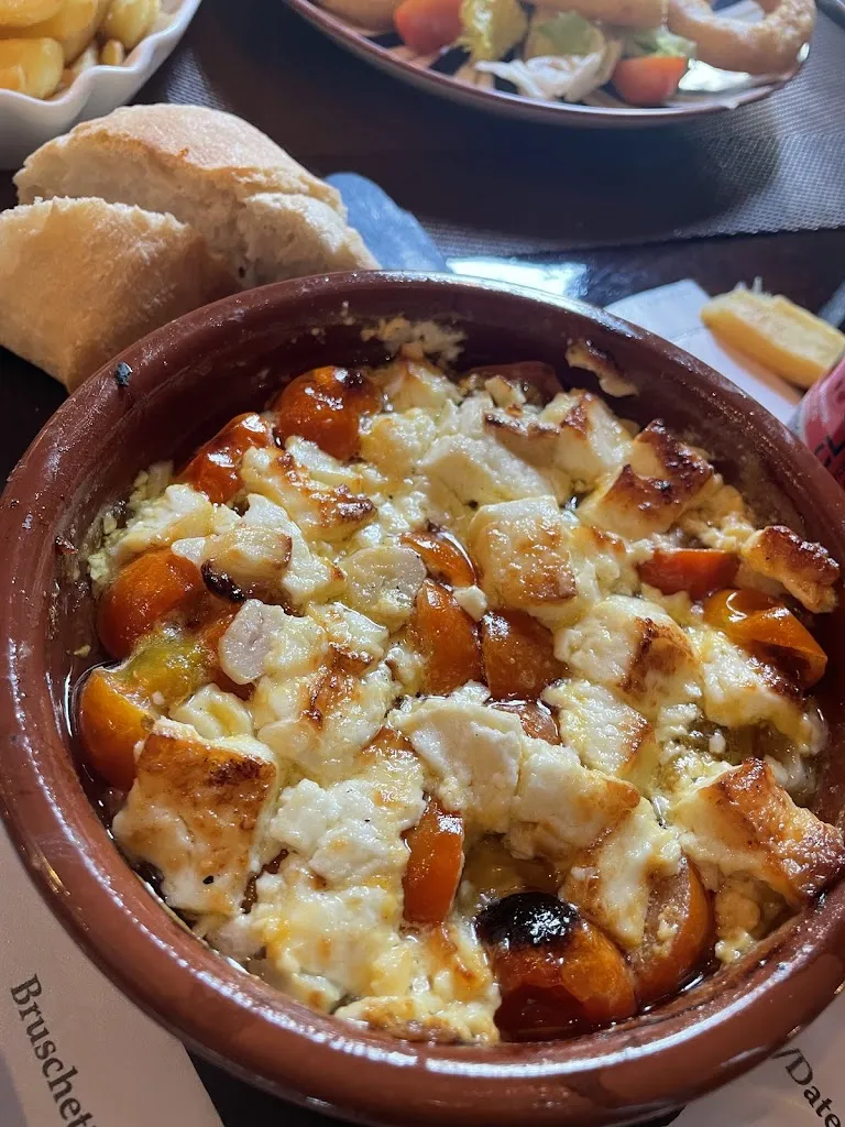 Menu_Los Vecinos_Sineu_image_7