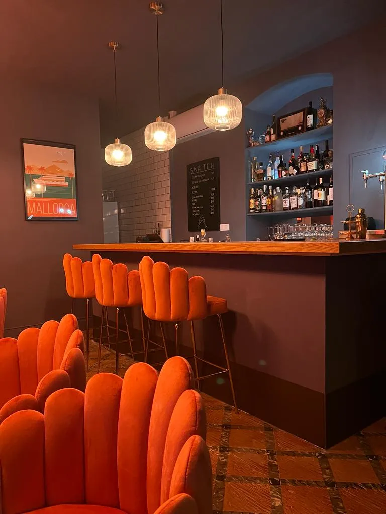 Bistro Ten restaurant in Sineu