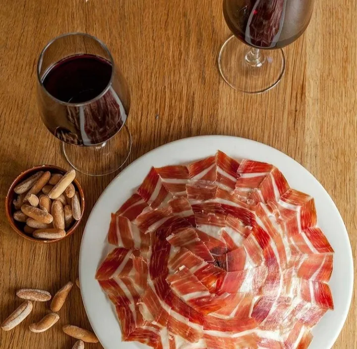 Taberna Manchega Casa Ramona_Arjona_slider_image_3