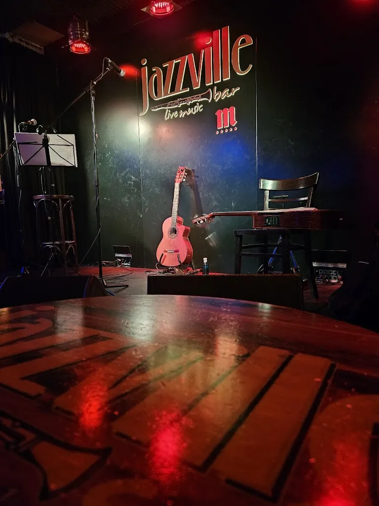 Edp_JazzVille_Arjona_review