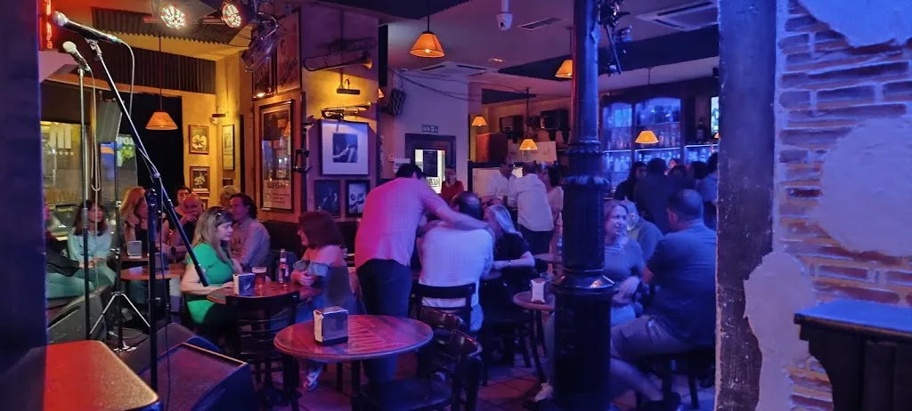 JazzVille_Arjona_slider_image_3