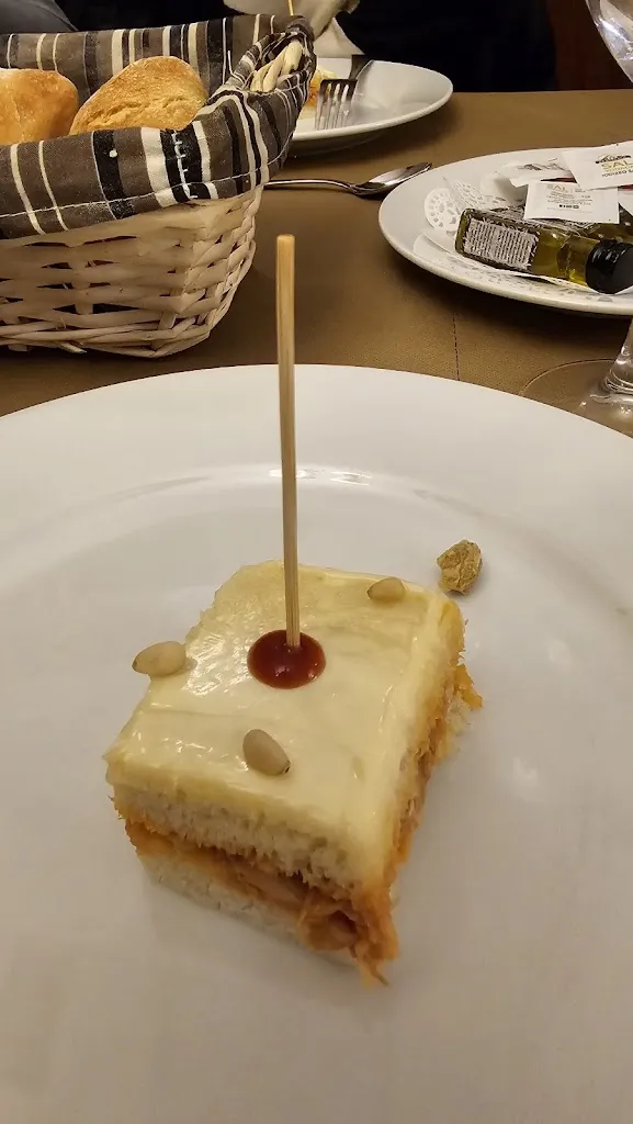 Dolores Martinez_Restaurante Chuchy_Arjona_review