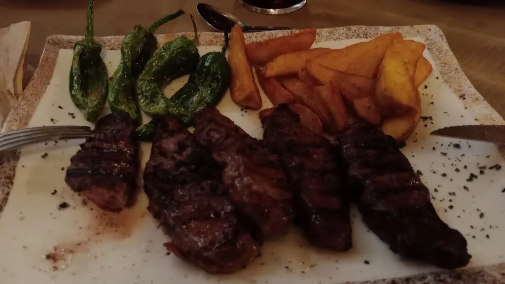 Restaurante Chuchy_Arjona_slider_image_3