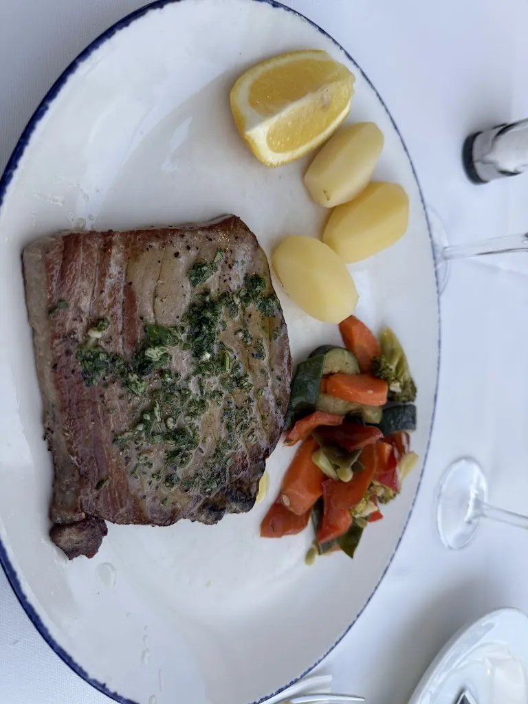 Олександр Дмитрієв_Las Olas - Santa Ponça_Santa Ponsa_review