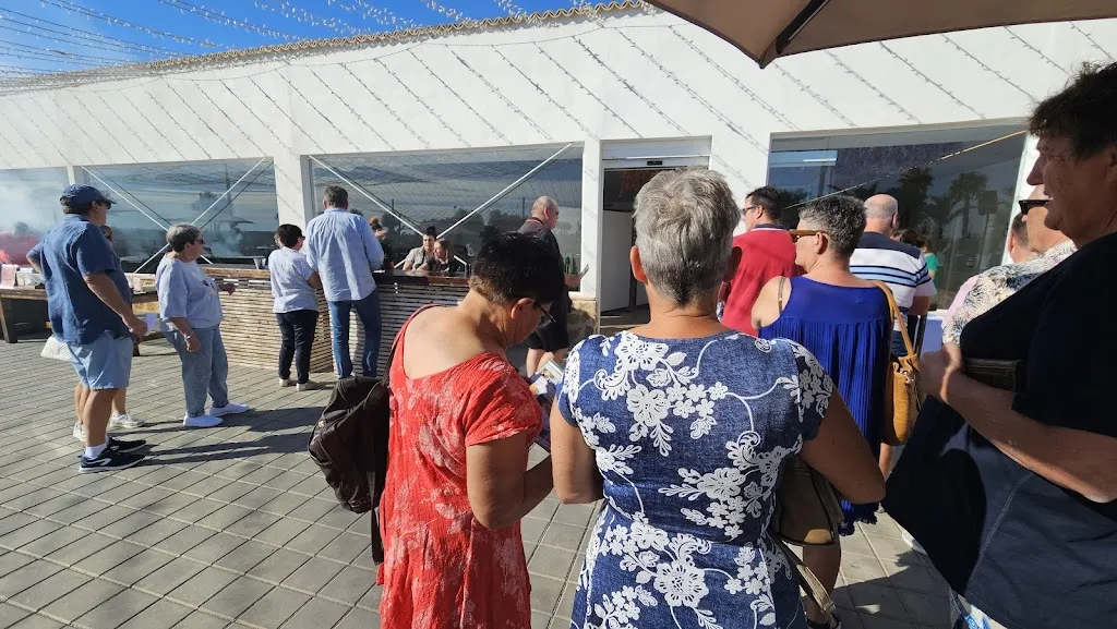 Donegal Overlanding_Finca Atardecer_Catral_review