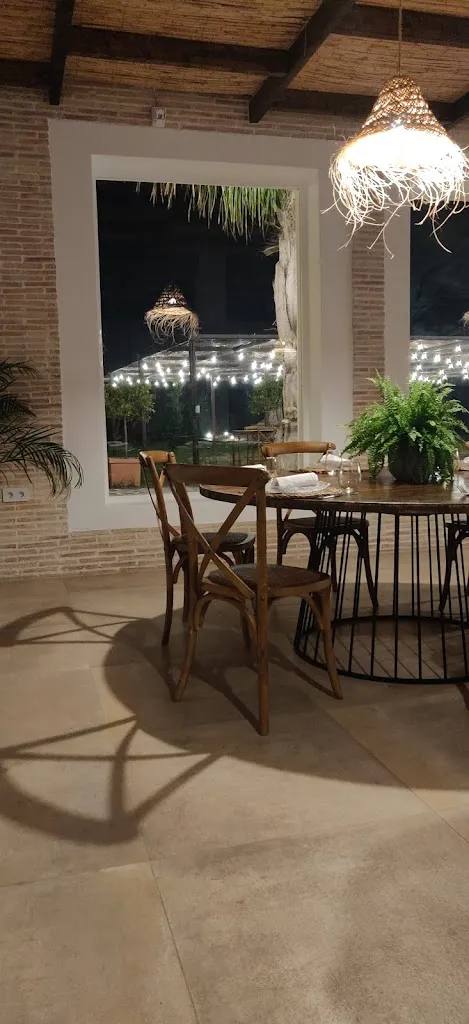 Jennifer Gray_Finca Atardecer_Catral_review