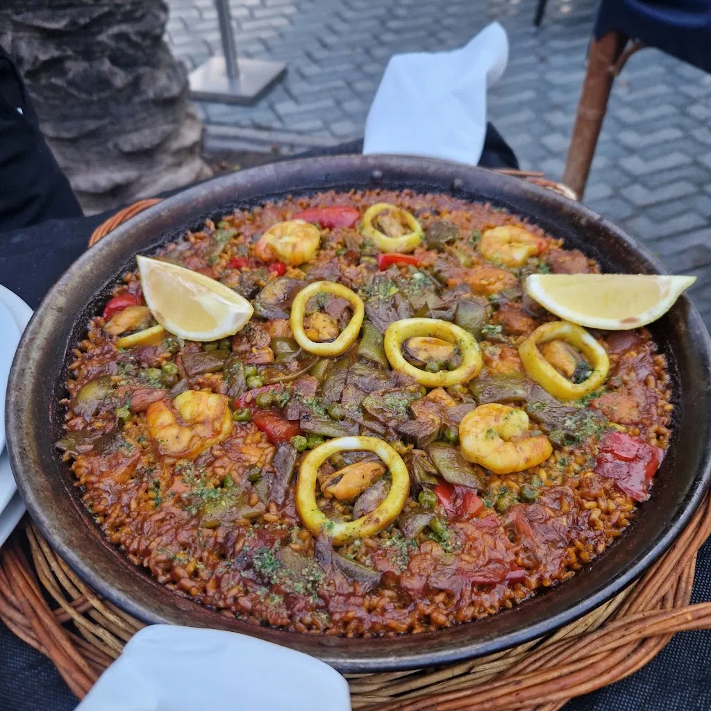 Siobhan Stone_Restaurante xaloc_Santa Ponsa_recensione