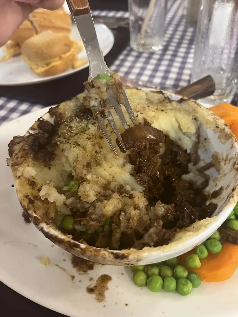 Maja R_Scott's Family Restaurant_Santa Ponsa_Bewertung