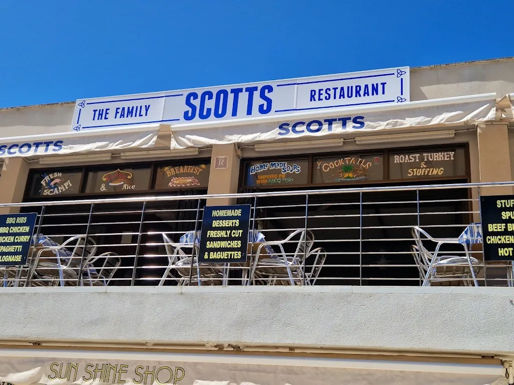 Scott's Family Restaurant restaurant in Santa Ponsa