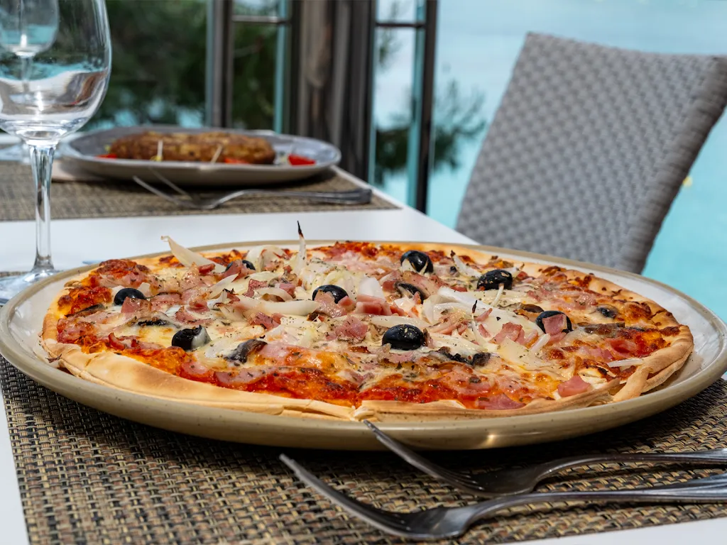 Balcón de María Pinchos & Tapas – Crispy Pizza & Cocktail Bar_Santa Ponsa_slider_image_3