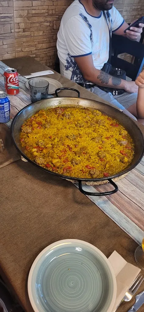 Rosa Esteban Samper_TARI BARI RESTAURANTE_Catral_review