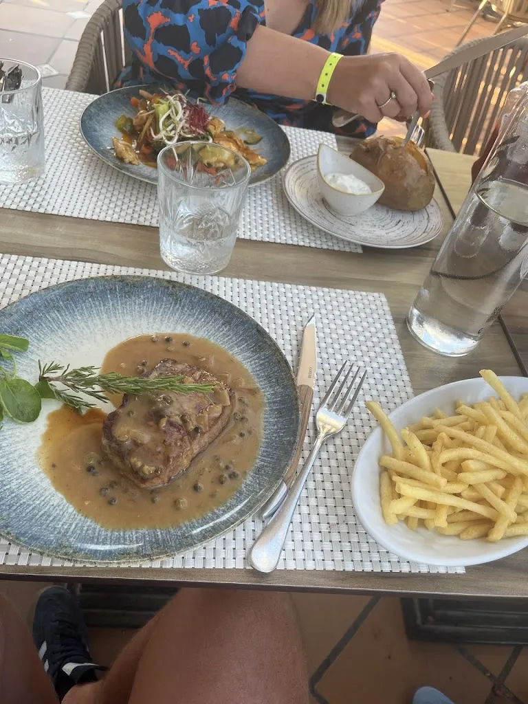 Mr Mc_VIVO!_Santa Ponsa_review